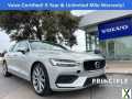 Photo Certified 2020 Volvo V60 T5 Momentum