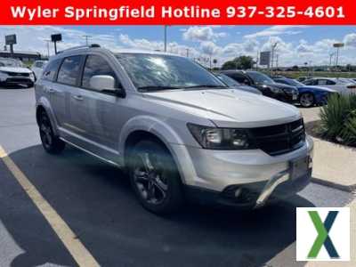 Photo Used 2014 Dodge Journey Crossroad w/ Flexible Seating Group