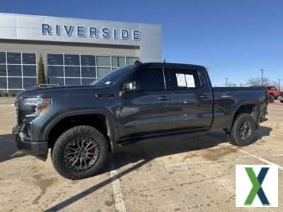 Photo Used 2021 GMC Sierra 1500 AT4 w/ AT4 Preferred Package