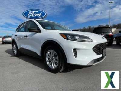 Photo Used 2021 Ford Escape S