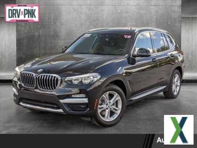 Photo Used 2019 BMW X3 sDrive30i w/ Driving Assistance Package