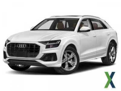 Photo Used 2020 Audi Q8 Premium Plus w/ Premium Plus Package