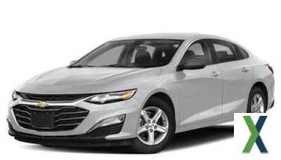 Photo Used 2020 Chevrolet Malibu RS w/ LPO, Convenience Package 2