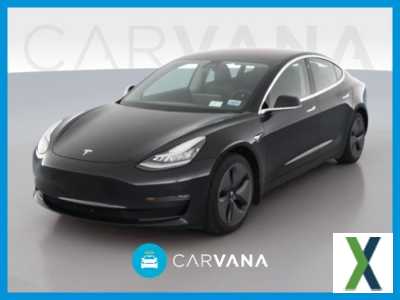 Photo Used 2018 Tesla Model 3 Long Range