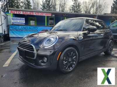 Photo Used 2020 MINI Cooper 2-Door Hardtop