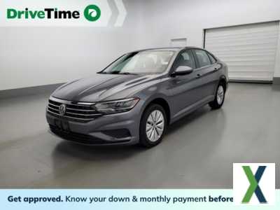 Photo Used 2019 Volkswagen Jetta S w/ Driver Assistance Package