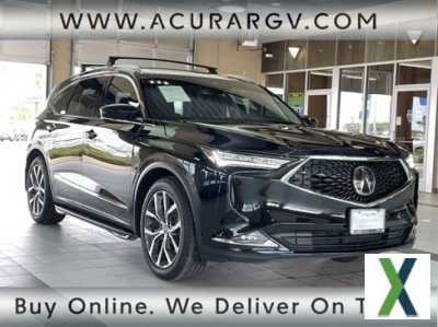 Photo Used 2023 Acura MDX FWD w/ Technology Package