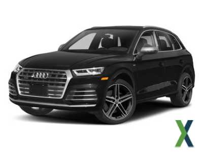 Photo Used 2020 Audi SQ5 Prestige w/ Prestige Package