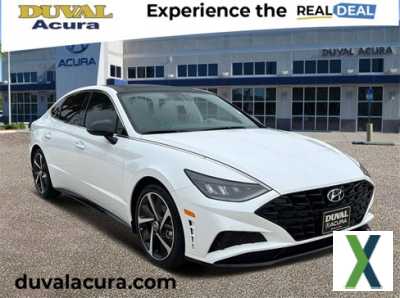 Photo Used 2023 Hyundai Sonata SEL Plus w/ Winter Weather Package