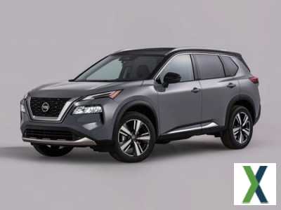 Photo Certified 2021 Nissan Rogue SV