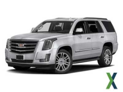 Photo Used 2020 Cadillac Escalade ESV Luxury