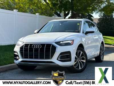 Photo Used 2021 Audi Q5 2.0T Premium Plus