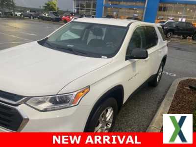 Photo Used 2020 Chevrolet Traverse LS