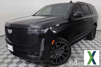 Photo Used 2022 Cadillac Escalade Sport Platinum
