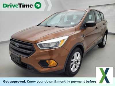 Photo Used 2017 Ford Escape S