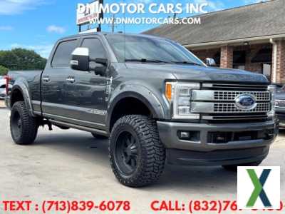 Photo Used 2018 Ford F250 Platinum w/ Platinum Ultimate Package