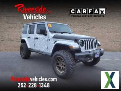 Photo Used 2018 Jeep Wrangler Unlimited Sahara w/ Quick Order Package 24M Moab