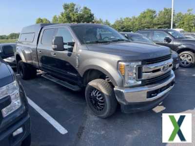 Photo Used 2018 Ford F350 XLT