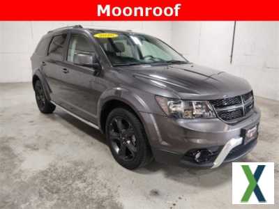Photo Used 2020 Dodge Journey Crossroad