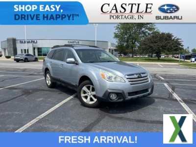 Photo Used 2014 Subaru Outback 2.5i Premium w/ Moonroof Package