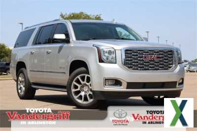 Photo Used 2020 GMC Yukon XL Denali