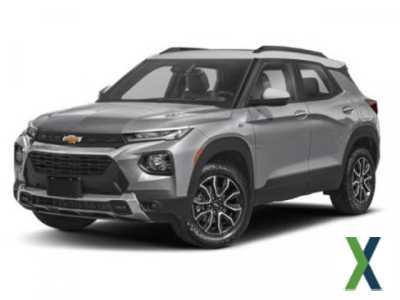Photo Used 2023 Chevrolet TrailBlazer ACTIV w/ Sun and Liftgate Package