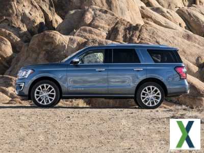 Photo Used 2018 Ford Expedition XLT w/ Equipment Group 202A