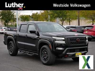 Photo Used 2022 Nissan Frontier PRO-4X w/ Technology Package