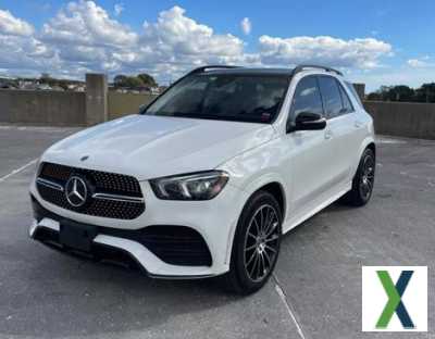 Photo Used 2020 Mercedes-Benz GLE 450 4MATIC
