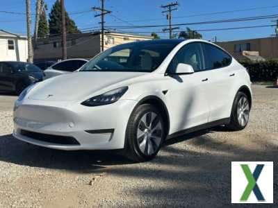 Photo Used 2020 Tesla Model Y Long Range