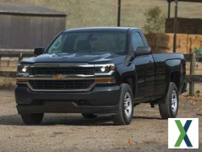 Photo Used 2017 Chevrolet Silverado 1500 LT w/ LT Convenience Package