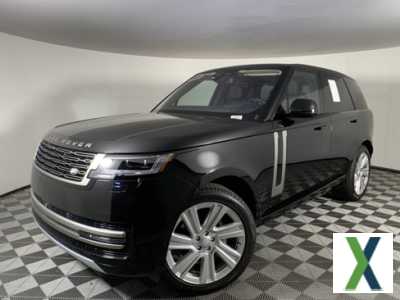 Photo Used 2022 Land Rover Range Rover SE