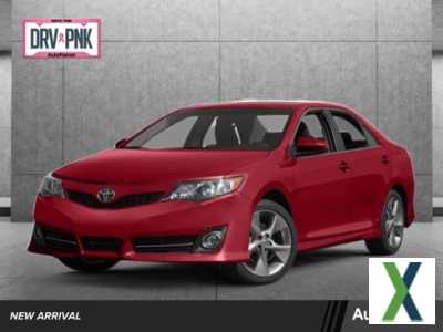 Photo Used 2013 Toyota Camry SE
