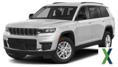 Photo Used 2023 Jeep Grand Cherokee Limited