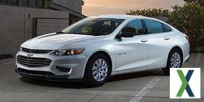 Photo Used 2017 Chevrolet Malibu LT w/ Leather Package