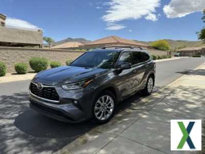 Photo Certified 2021 Toyota Highlander Limited