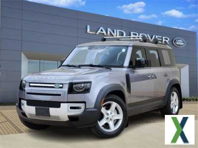 Photo Used 2020 Land Rover Defender 110 SE
