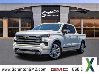 Photo Used 2022 Chevrolet Silverado 1500 High Country w/ High Country Premium Package