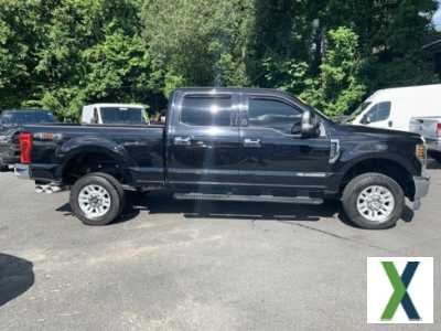 Photo Used 2019 Ford F250 XLT