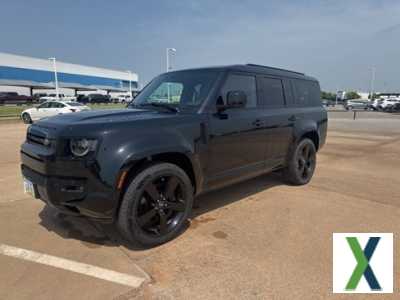 Photo Used 2024 Land Rover Defender 130 X-Dynamic SE