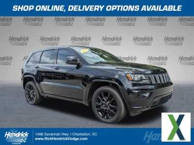 Photo Used 2019 Jeep Grand Cherokee Altitude