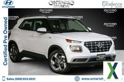 Photo Certified 2023 Hyundai Venue SEL