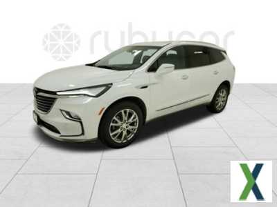 Photo Used 2022 Buick Enclave Premium