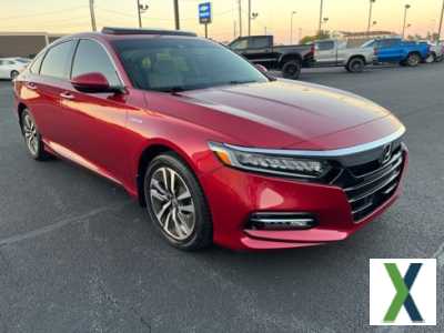 Photo Used 2018 Honda Accord Touring