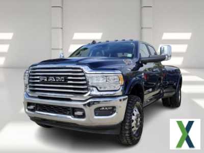 Photo Used 2022 RAM 3500 Limited