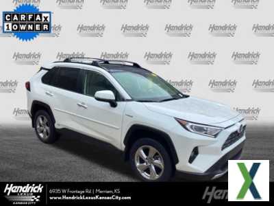 Photo Used 2019 Toyota RAV4 Limited