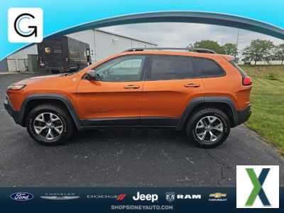 Photo Used 2015 Jeep Cherokee Trailhawk w/ Comfort/Convenience Group