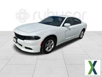 Photo Used 2022 Dodge Charger SXT