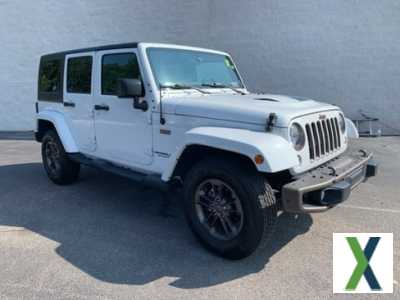 Photo Used 2016 Jeep Wrangler Unlimited Sahara