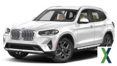 Photo Used 2024 BMW X3 xDrive30i w/ Premium Package